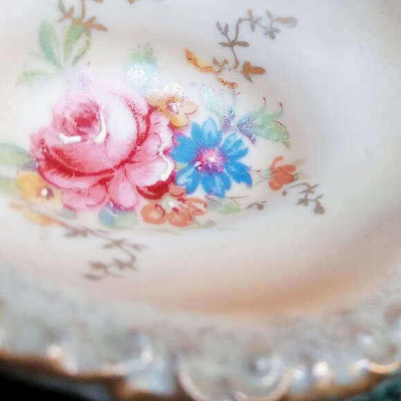 Rare Fine China Trinket Dish/Salt or Finger Bowl Floral Hand Painted Gold Trim - Picture 8 of 10